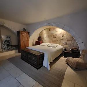 A.m Hoche Lançon-Provence