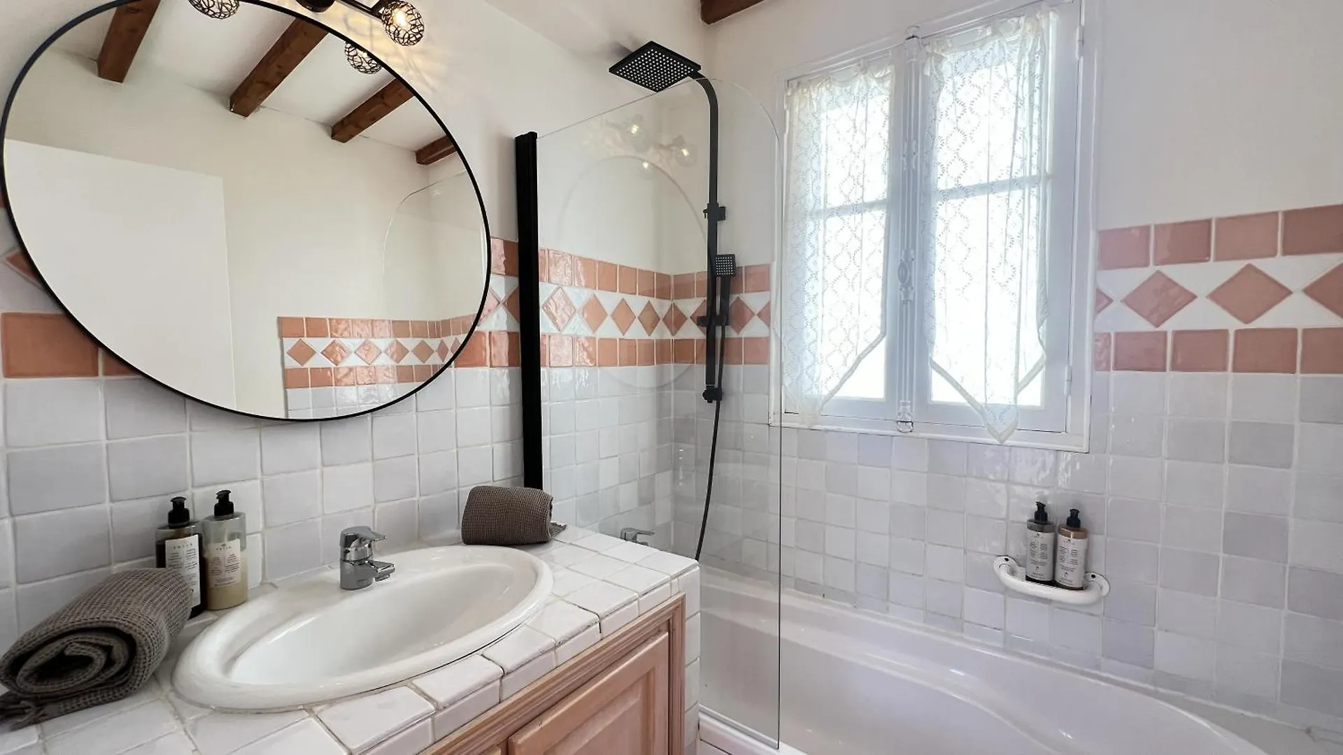 B&B Maison Gigi La Garde-Freinet 0*,