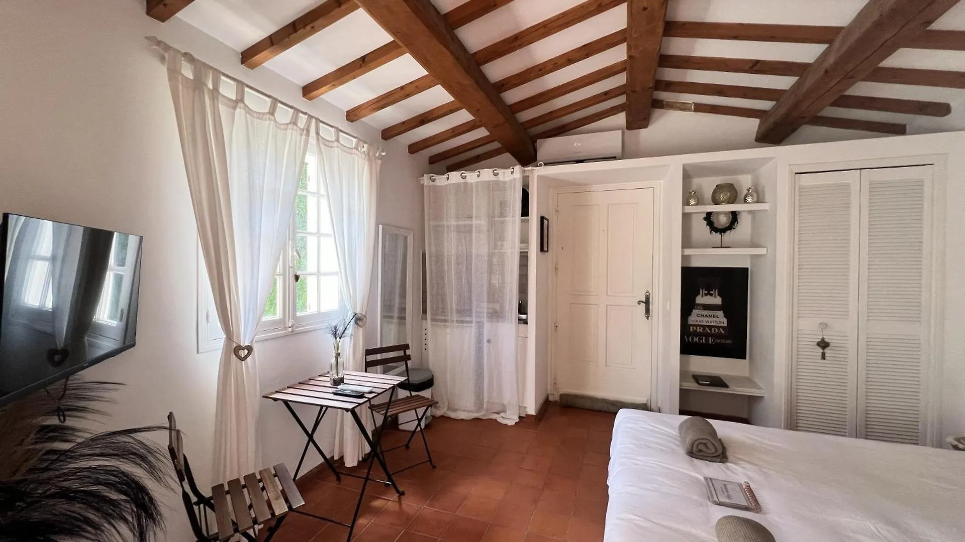 B&B Maison Gigi La Garde-Freinet Bed & Breakfast