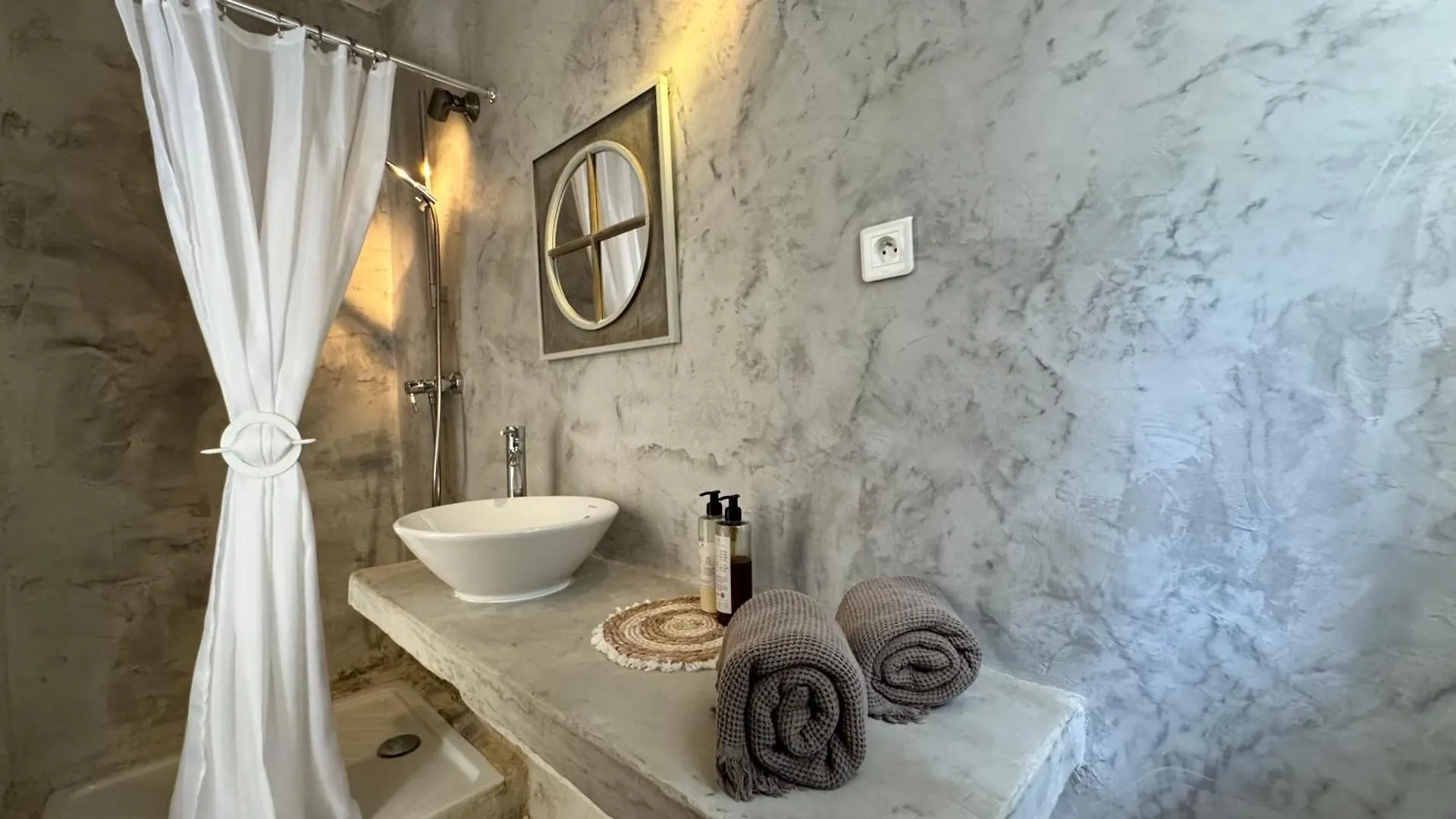 Bed & Breakfast B&B Maison Gigi La Garde-Freinet France